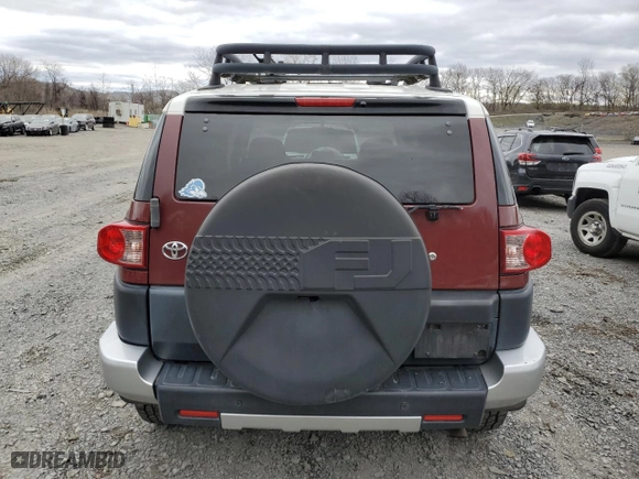 2008 Toyota FJ Cruiser with VIN JTEBU11F68K045560, listed as a Copart auction lot 53239895 with 235,044 mi miles and Salvage Title. Bid and sale history available at carsss.com. Image 6.