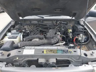 2005 Ford Ranger XL with VIN 1FTYR14UX5PA33436, listed as a IAAI auction lot 42216899 with 122,747 mi miles and . Bid and sale history available at DreamBid. Image 10.