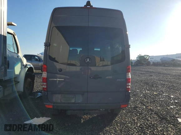 2017 Mercedes-Benz Sprinter with VIN WDZFE7CD9HP389548, listed as a Copart auction lot 42171945 with 126,113 mi miles and Salvage Title. Bid and sale history available at DreamBid. Image 6.
