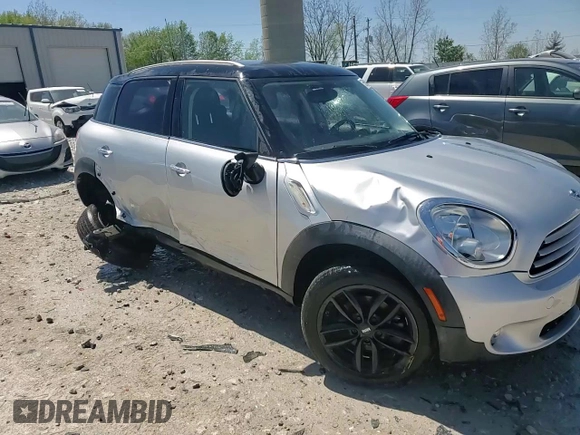 2014 MINI Countryman with VIN WMWZB3C53EWR38893, listed as a Copart auction lot 55091415 with 61,815 mi miles and Non Repairable. Bid and sale history available at DreamBid. Image 14.
