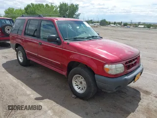 2000 Ford Explorer XLS z VIN 1FMZU72XXYUB20077, wystawiony jako IAAI lot #42744904 z przebiegiem 149 319 mil mil oraz . Historia ofert i sprzedaży dostępna na DreamBid. Obrazek 1.