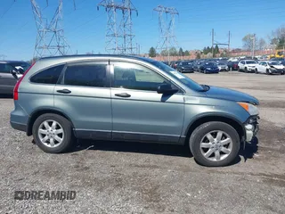 2011 Honda CR-V SE with VIN JHLRE4H4XBC025709, listed as a IAAI auction lot 41963470 with 167,322 mi miles. Bid and sale history available at carsss.com. Image 14.