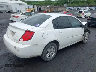 2007 Saturn ION ION 2 z VIN 1G8AJ55F77Z193324, wystawiony jako IAAI lot #42331084 z przebiegiem 193 915 mil mil oraz . Historia ofert i sprzedaży dostępna na DreamBid. Obrazek 4.