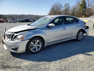 2013 Nissan Altima 2.5 SL with VIN 1N4AL3AP4DC281335, listed as a Copart auction lot 50318295 with 131,275 mi miles and Salvage Title. Bid and sale history available at carsss.com. Image 1.