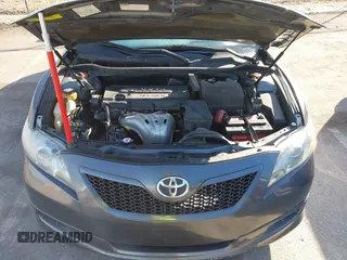 2008 Toyota Camry LE z VIN 4T1BE46K08U196337, wystawiony jako IAAI lot #41577012 z przebiegiem 172 634 mil mil oraz . Historia ofert i sprzedaży dostępna na DreamBid. Obrazek 10.