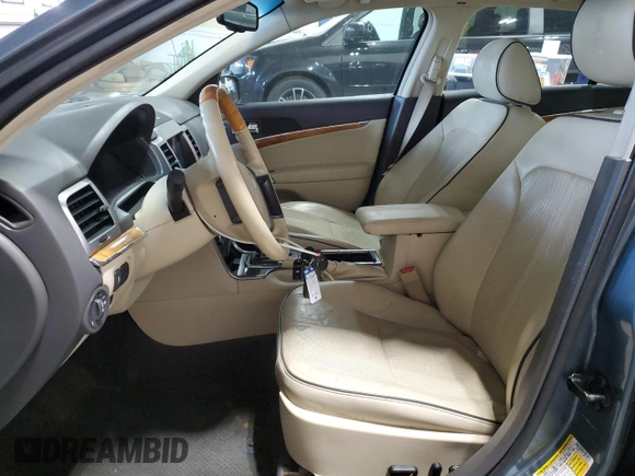 2011 Lincoln MKZ Hybrid z VIN 3LNDL2L33BR755653, wystawiony jako Copart lot #57050605 z przebiegiem 62 424 mil mil oraz Szkoda całkowita • Salvage title. Historia ofert i sprzedaży dostępna na DreamBid. Obrazek 7.