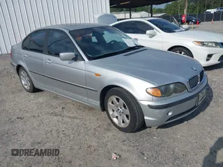 2004 BMW 3 Series 325i z VIN WBAET37494NJ95447, wystawiony jako IAAI lot #42350519 z przebiegiem 220 829 mil mil oraz . Historia ofert i sprzedaży dostępna na DreamBid. Obrazek 1.