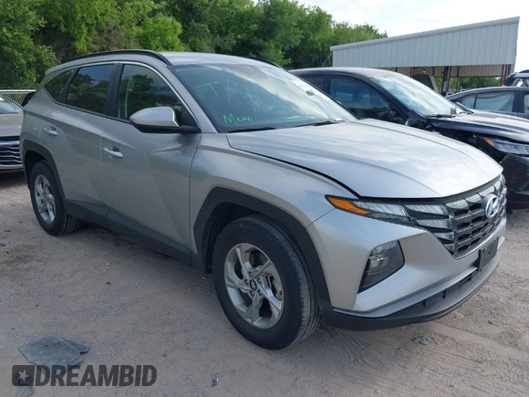 2024 Hyundai Tucson SEL with VIN 5NMJBCDE9RH345305, listed as a IAAI auction lot 42054135 with 33,947 mi miles. Bid and sale history available at carsss.com. Image 1.