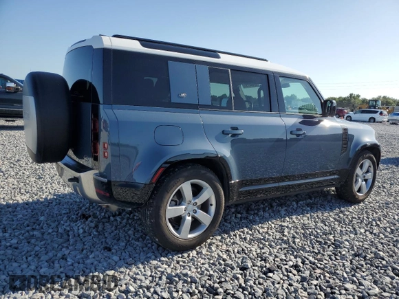 2022 Land Rover Defender SE with VIN SALEPERU8N2067390, listed as a Copart auction lot 52444155 with 35,165 mi miles and Salvage title. Bid and sale history available at DreamBid. Image 3.