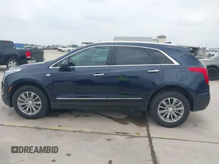 2017 Cadillac XT5 Luxury FWD z VIN 1GYKNBRS9HZ215565, wystawiony jako IAAI lot #42108831 z przebiegiem 78 694 mil mil oraz . Historia ofert i sprzedaży dostępna na DreamBid. Obrazek 14.