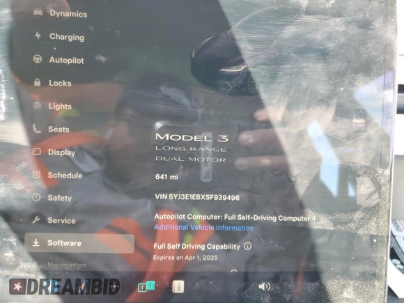 2025 Tesla Model 3 Long Range с VIN 5YJ3E1EBXSF939496, выставлен на аукционе Copart как лот 47140905 с пробегом 641 миль миль и Списание • Salvage title. История ставок и продаж доступна на DreamBid. Изображение 9.