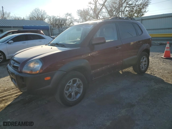 2009 Hyundai Tucson Limited with VIN KM8JN12D49U945661, listed as a Copart auction lot 82860944 with 134,167 mi miles and Salvage Title. Bid and sale history available at carsss.com. Image 1.