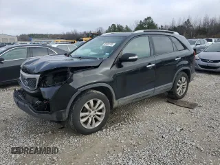 2011 Kia Sorento LX with VIN 5XYKT4A22BG054386, listed as a Copart auction lot 85005104 with 182,281 mi miles and Salvage Title. Bid and sale history available at carsss.com. Image 1.