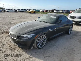2016 BMW Z4 sDrive35i with VIN WBALM7C56G5B59913, listed as a Copart auction lot 76119534 with 12,288 mi miles and Non Repairable. Bid and sale history available at carsss.com. Image 1.