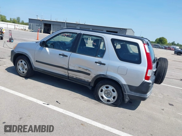 2005 Honda CR-V LX with VIN JHLRD78535C050081, listed as a IAAI auction lot 40169911 with 132,177 mi miles. Bid and sale history available at carsss.com. Image 3.