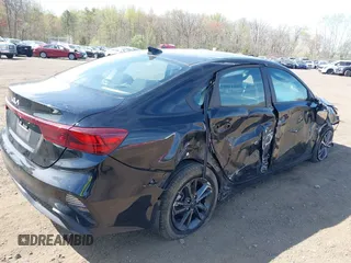 2022 Kia Forte LXS z VIN 3KPF24AD6NE474949, wystawiony jako IAAI lot #42091578 z przebiegiem 26 064 mil mil oraz . Historia ofert i sprzedaży dostępna na DreamBid. Obrazek 18.