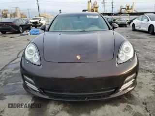 2011 Porsche Panamera S с VIN WP0AB2A74BL060046, выставлен на аукционе Copart как лот 45316635 с пробегом Не указан миль и Списание • Salvage title. История ставок и продаж доступна на DreamBid. Изображение 5.