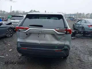 2019 Toyota RAV4 XLE z VIN 2T3P1RFV2KC002870, wystawiony jako IAAI lot #41941103 z przebiegiem 74 863 mil mil oraz . Historia ofert i sprzedaży dostępna na DreamBid. Obrazek 16.