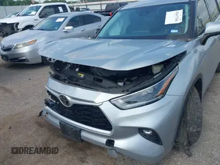 2021 Toyota Highlander L with VIN 5TDZZRAH3MS526003, listed as a IAAI auction lot 42617546 with Not provided miles and . Bid and sale history available at DreamBid. Image 6.