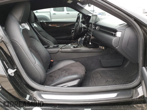 2021 Toyota Supra 3.0 z VIN WZ1DB0C05MW036486, wystawiony jako Copart lot #47673113 z przebiegiem 22 217 mil mil oraz . Historia ofert i sprzedaży dostępna na DreamBid. Obrazek 10.