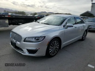 2019 Lincoln MKZ Standard with VIN 3LN6L5A97KR617633, listed as a Copart auction lot 50662445 with 35,652 mi miles and Salvage Title. Bid and sale history available at carsss.com. Image 1.