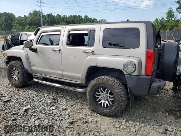 2006 Hummer H3 with VIN 5GTDN136668197039, listed as a Copart auction lot 60621614 with 209,051 mi miles and Salvage Title. Bid and sale history available at carsss.com. Image 2.
