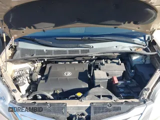 2014 Toyota Sienna Ltd with VIN 5TDDK3DCXES088559, listed as a IAAI auction lot 41534244 with 252,783 mi miles. Bid and sale history available at carsss.com. Image 10.