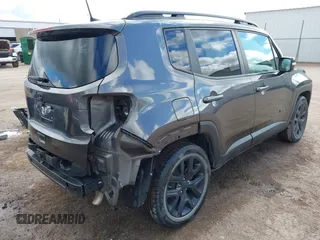 2018 Jeep Renegade Latitude with VIN ZACCJABB2JPH96664, listed as a IAAI auction lot 42221060 with 23,499 mi miles and . Bid and sale history available at DreamBid. Image 4.