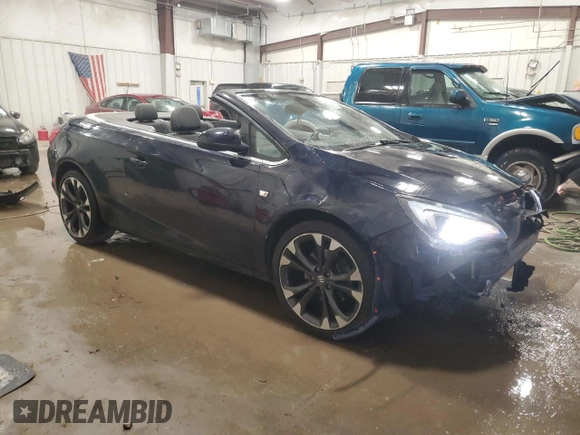 2018 Buick Cascada Premium with VIN W04WH3N53JG071723, listed as a Copart auction lot 82610134 with 117,852 mi miles and Salvage title. Bid and sale history available at DreamBid. Image 4.
