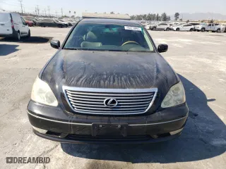 2005 Lexus LS 430 with VIN JTHBN36F155020399, listed as a Copart auction lot 73471994 with 230,178 mi miles and Salvage Title. Bid and sale history available at carsss.com. Image 5.