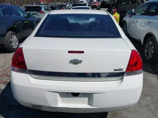 2008 Chevrolet Impala LS with VIN 2G1WB58K981236761, listed as a IAAI auction lot 41758259 with 240,840 mi miles and . Bid and sale history available at DreamBid. Image 16.