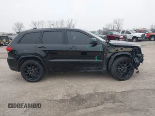 2020 Jeep Grand Cherokee Altitude with VIN 1C4RJFAG7LC179112, listed as a IAAI auction lot 41565047 with 152,548 mi miles. Bid and sale history available at carsss.com. Image 14.