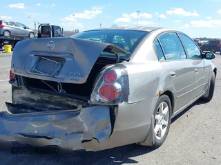 2006 Nissan Altima S with VIN 1N4AL11D46N343205, listed as a IAAI auction lot 41870265 with 235,140 mi miles and . Bid and sale history available at DreamBid. Image 4.