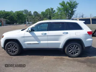 2019 Jeep Grand Cherokee Limited with VIN 1C4RJFBG8KC593755, listed as a IAAI auction lot 42500849 with 287,858 mi miles and . Bid and sale history available at DreamBid. Image 14.