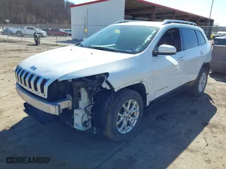2015 Jeep Cherokee Latitude with VIN 1C4PJMCB2FW582110, listed as a IAAI auction lot 41816583 with 191,883 mi miles. Bid and sale history available at carsss.com. Image 18.