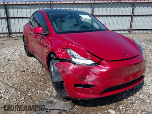 2020 Tesla Model Y Long Range z VIN 5YJYGDEE0LF034164, wystawiony jako IAAI lot #42080304 z przebiegiem 55 520 mil mil oraz . Historia ofert i sprzedaży dostępna na DreamBid. Obrazek 6.