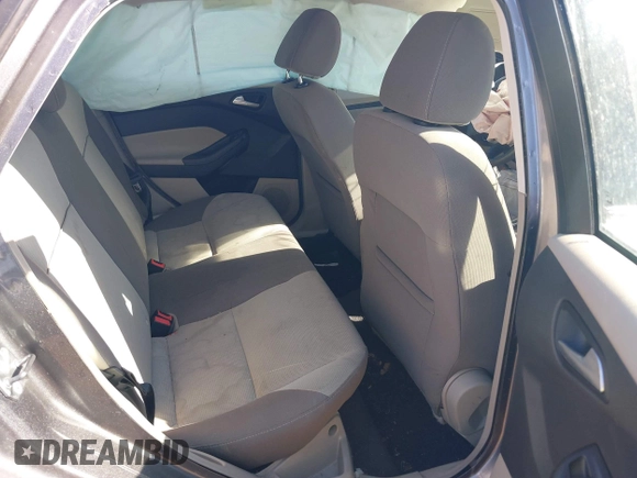 2014 Ford Focus SE with VIN 1FADP3F28EL388713, listed as a IAAI auction lot 41667908 with 125,294 mi miles. Bid and sale history available at carsss.com. Image 8.