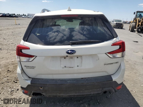 2020 Subaru Forester Premium z VIN JF2SKAJC6LH554961, wystawiony jako Copart lot #61770095 z przebiegiem 82 637 mil mil oraz Szkoda całkowita • Salvage title. Historia ofert i sprzedaży dostępna na DreamBid. Obrazek 6.