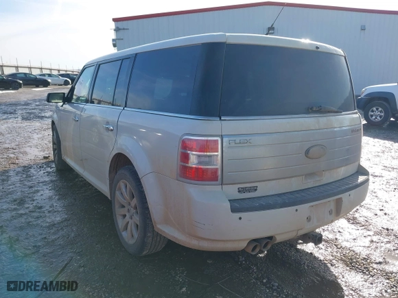 2012 Ford Flex Limited with VIN 2FMGK5DC4CBD02609, listed as a IAAI auction lot 41624976 with 284,403 mi miles. Bid and sale history available at carsss.com. Image 3.