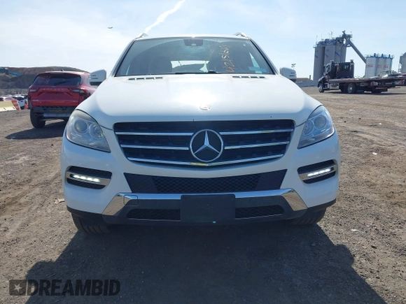 2014 Mercedes-Benz M 350 with VIN 4JGDA5HB7EA293278, listed as a IAAI auction lot 42151641 with 93,764 mi miles and . Bid and sale history available at DreamBid. Image 12.