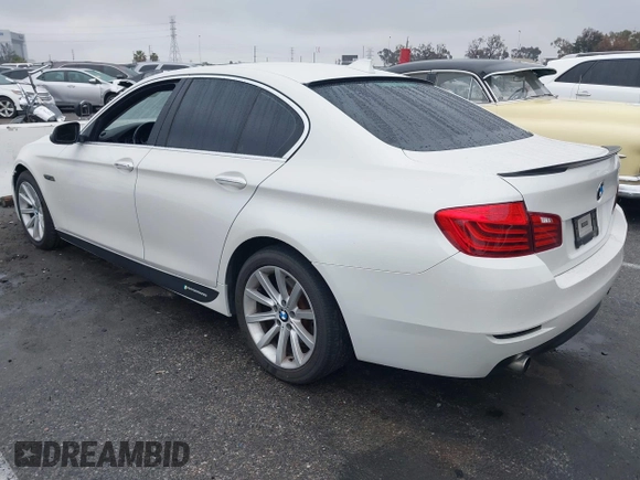 2014 BMW 5 Series 535i with VIN WBA5B1C57ED475963, listed as a IAAI auction lot 41914997 with 92,037 mi miles and . Bid and sale history available at DreamBid. Image 3.
