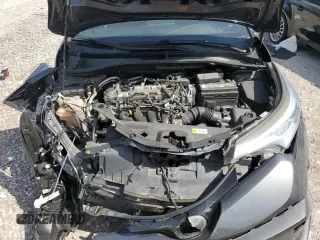 2018 Toyota C-HR XLE z VIN NMTKHMBX2JR012702, wystawiony jako Copart lot #55675245 z przebiegiem 114 391 mil mil oraz Szkody całkowita. Historia ofert i sprzedaży dostępna na DreamBid. Obrazek 12.