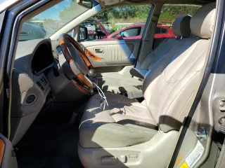 2002 Lexus RX 300 with VIN JTJHF10U920278373, listed as a Copart auction lot 81881594 with 197,501 mi miles and Salvage Title. Bid and sale history available at carsss.com. Image 7.