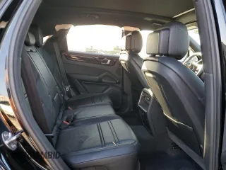 2020 Porsche Cayenne z VIN WP1AA2AY2LDA02538, wystawiony jako Copart lot #44202295 z przebiegiem 132 229 mil mil oraz Szkoda całkowita • Salvage title. Historia ofert i sprzedaży dostępna na DreamBid. Obrazek 11.