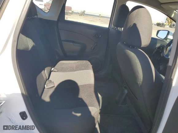 2015 Nissan Versa Note SV with VIN 3N1CE2CP7FL396963, listed as a Copart auction lot 47111385 with 44,130 mi miles and Clean Title. Bid and sale history available at carsss.com. Image 10.
