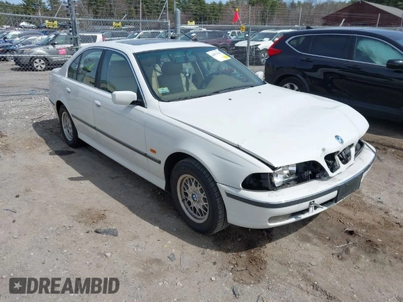 1998 BMW 5 Series 528iA with VIN WBADD6329WBW45360, listed as a IAAI auction lot 41872166 with 110,393 mi miles. Bid and sale history available at carsss.com. Image 1.