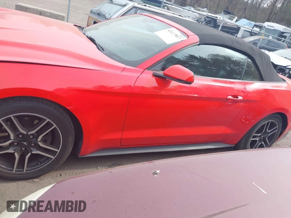 2019 Ford Mustang EcoBoost с VIN 1FATP8UH6K5138631, выставлен на аукционе IAAI как лот 42117817 с пробегом 68 630 миль миль и . История ставок и продаж доступна на DreamBid. Изображение 14.