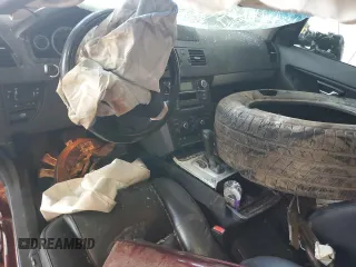 2014 Volvo XC90 z VIN YV4952CZ4E1681616, wystawiony jako Copart lot #51288805 z przebiegiem Nie podano mil oraz Szkoda całkowita • Salvage title. Historia ofert i sprzedaży dostępna na DreamBid. Obrazek 8.