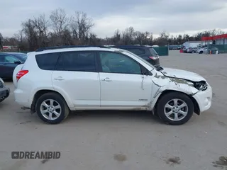 2012 Toyota RAV4 Limited with VIN 2T3DK4DV7CW073875, listed as a IAAI auction lot 41620345 with 185,640 mi miles. Bid and sale history available at carsss.com. Image 14.