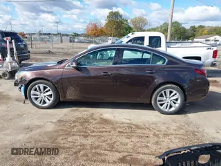 2015 Buick Regal Premium I with VIN 2G4GN5EX8F9169454, listed as a IAAI auction lot 40602572 with 117,407 mi miles. Bid and sale history available at carsss.com. Image 15.